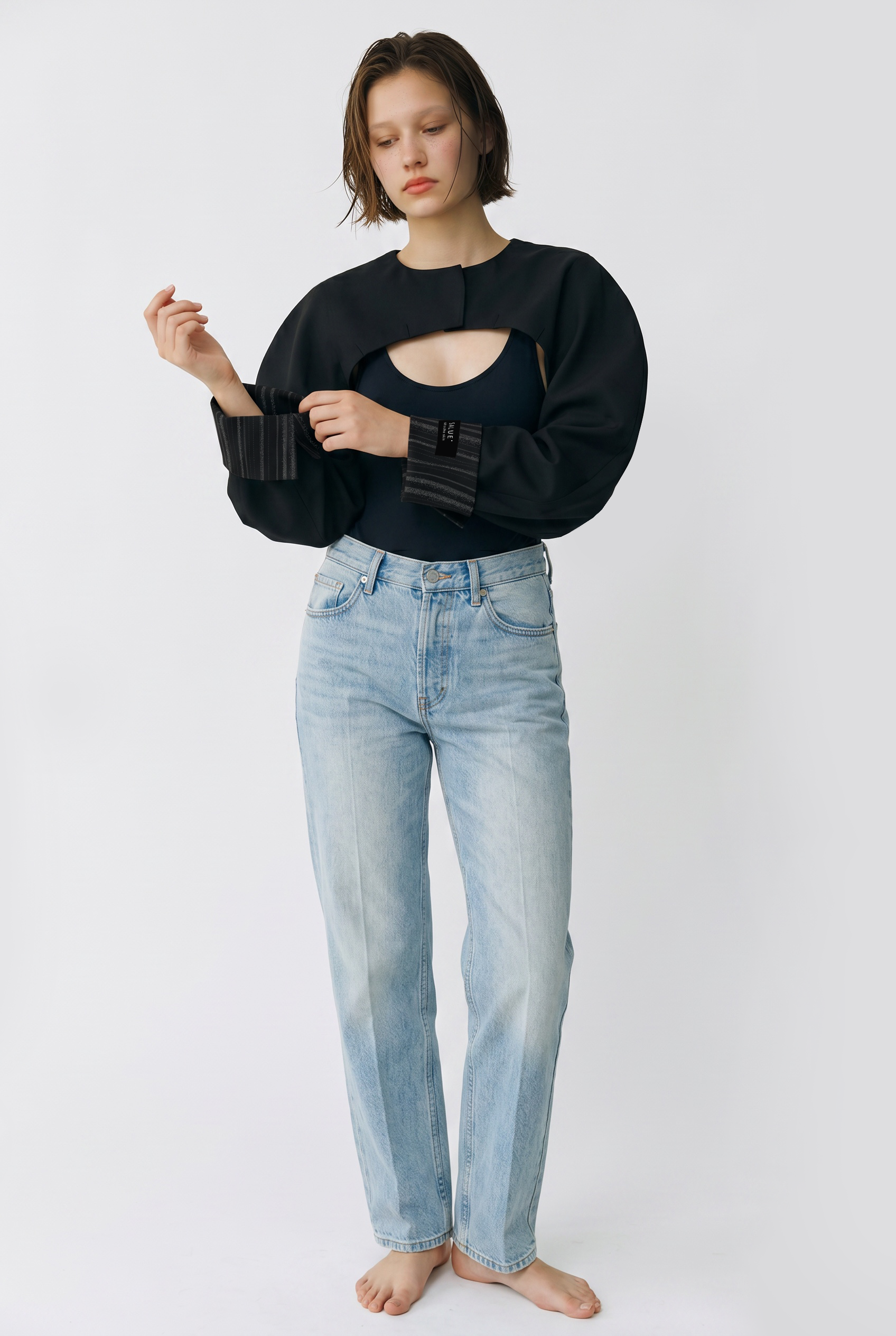 H A L O · O 1   ·  sun jacket